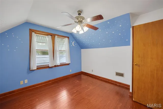 $315,000 | 6962 Sutherland Avenue, St. Louis, MO 63109