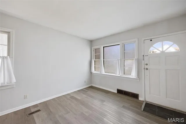 $315,000 | 6962 Sutherland Avenue, St. Louis, MO 63109