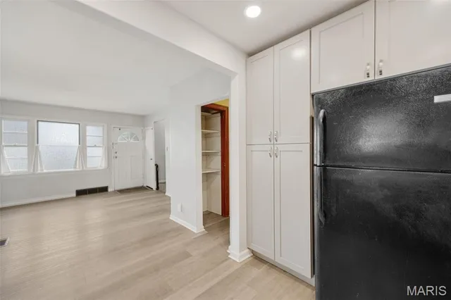 $315,000 | 6962 Sutherland Avenue, St. Louis, MO 63109