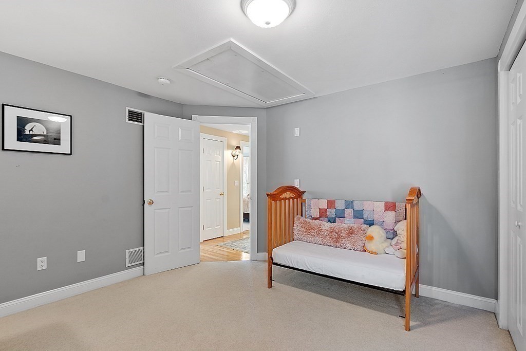 10 Boston Road Westford, MA 01886 - Photo 21 of 42 Gallery Image 21