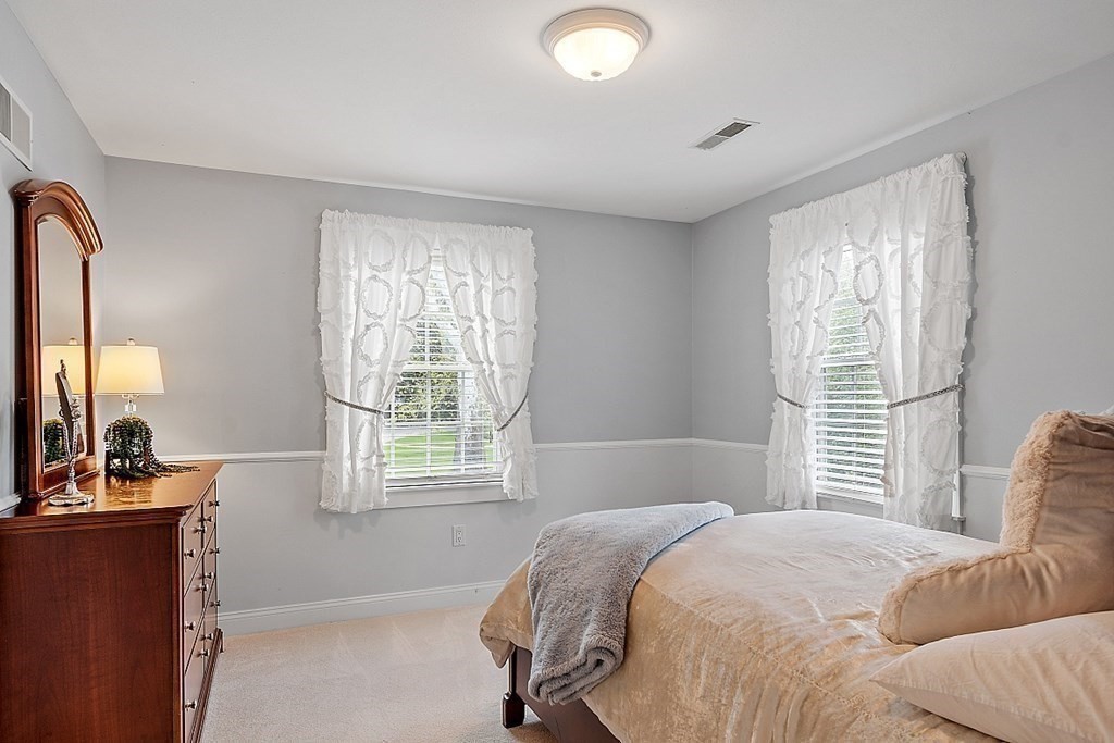 10 Boston Road Westford, MA 01886 - Photo 24 of 42 Gallery Image 24
