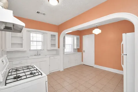 $275,000 | 1433 Scharpe Street, Houston, TX 77023