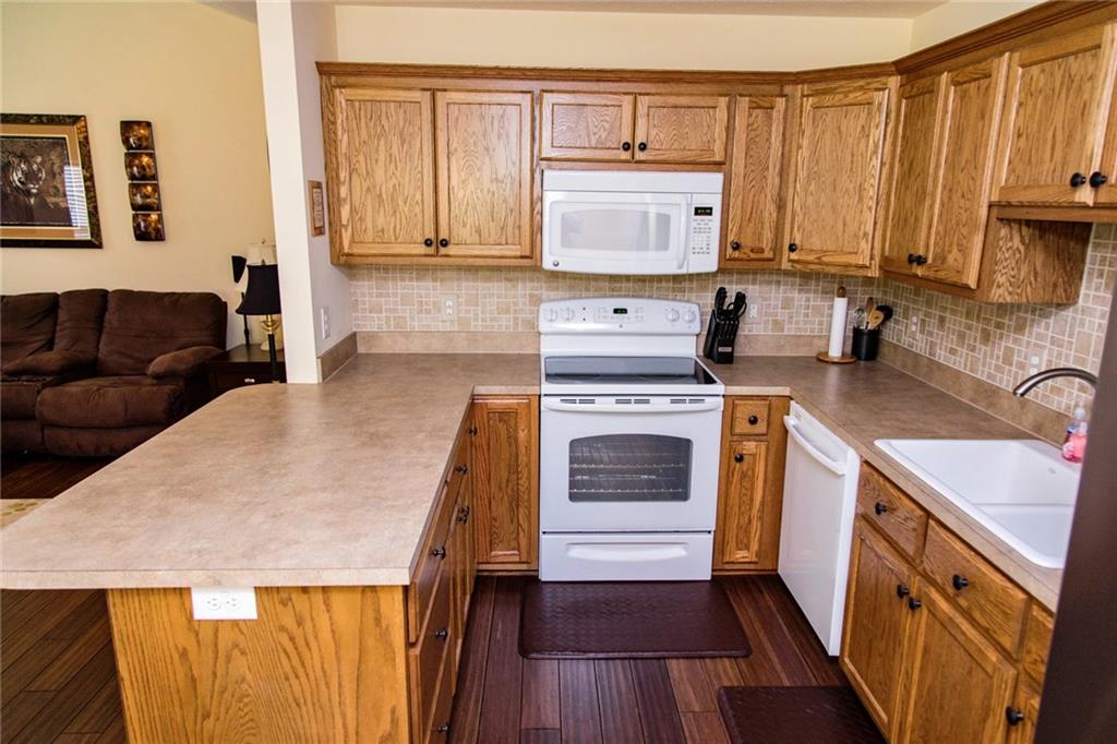 1728 Piper's Ridge Circle Northwest, Unit 34 Conover, NC 28613 - Photo 14 of 36 Gallery Image 14