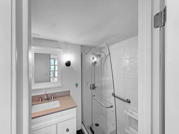 $2,250 | 525 North Ocean Boulevard, Unit 1016, Pompano Beach, FL 33062