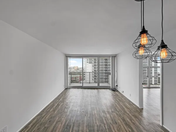 $2,250 | 525 North Ocean Boulevard, Unit 1016, Pompano Beach, FL 33062