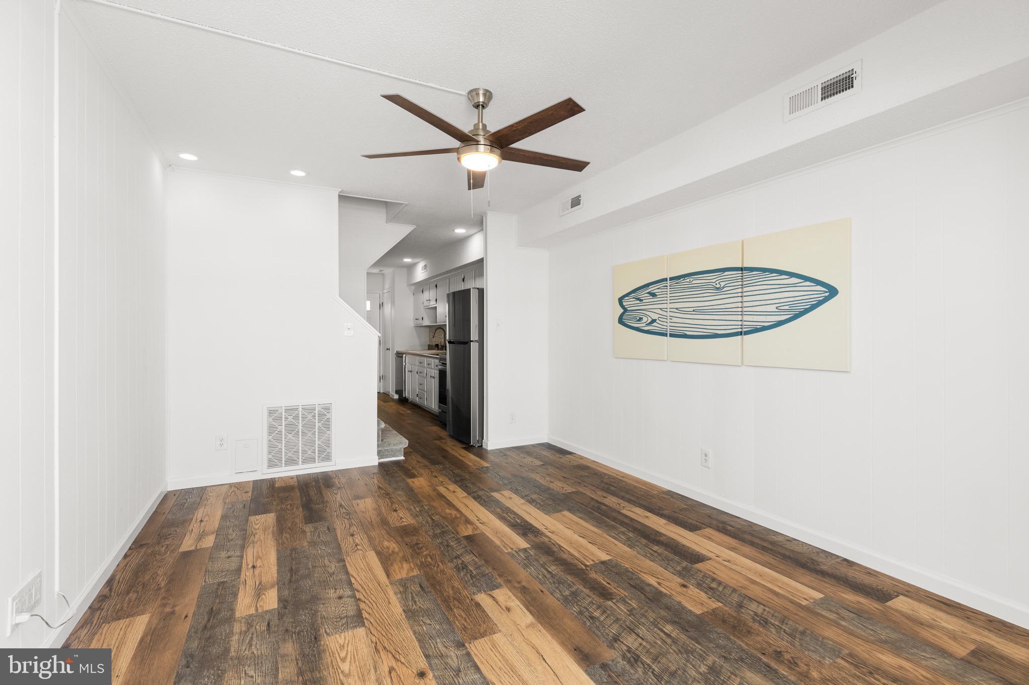 720 Rusty Anchor Road, Unit 36C Ocean City, MD 21842 - Photo 11 of 32 Gallery Image 11