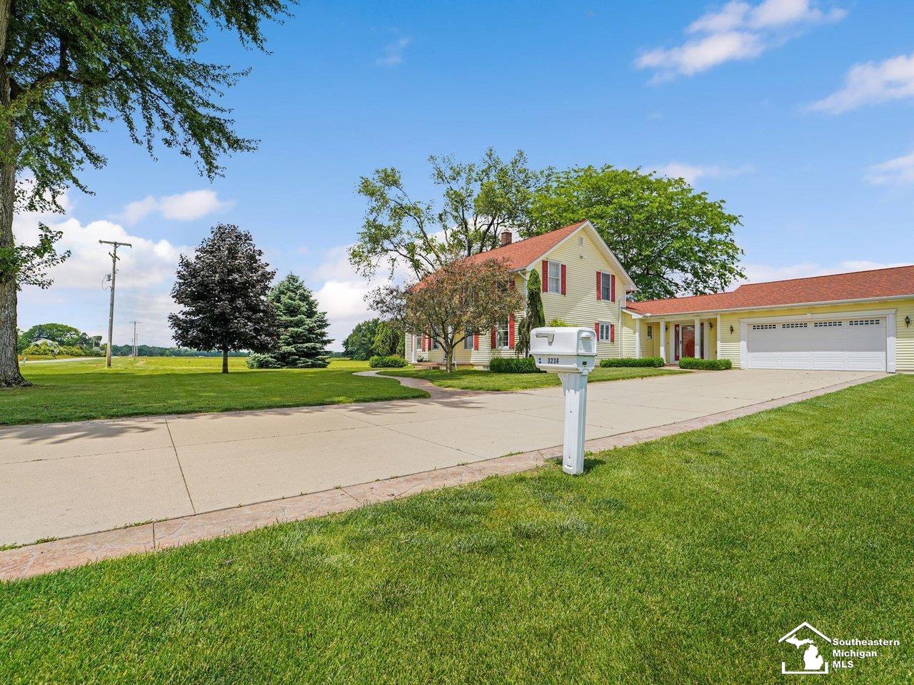 3234 Edgewood Road Erie, MI 48133 - Photo 3 of 63 50145860-bae2a3f0-d748-465d-a5e4-dfcbdc7acd57.JPG