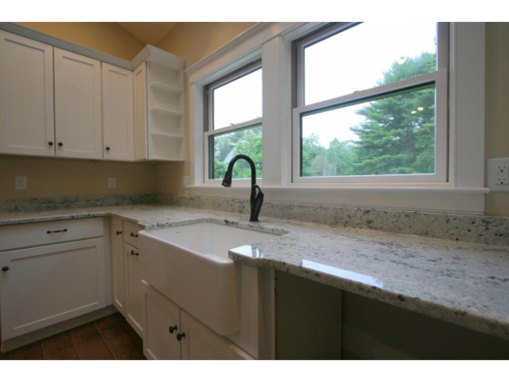 419 A Haley Road Kittery, ME 03905 - Photo 7 of 32