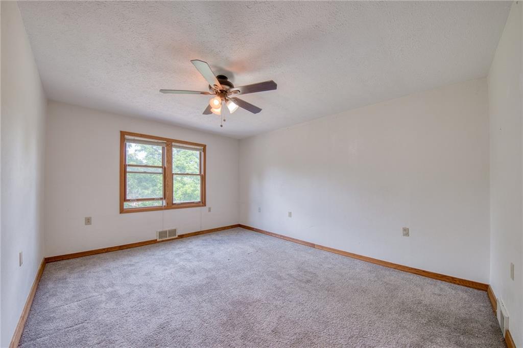 4465 Mt Troy Rd Extension, Unit 1 Pittsburgh, PA 15214 - Photo 17 of 46