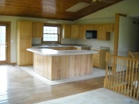 7982 Panhandle Road Southeast Heath, OH 43056 - Photo 7 of 18
