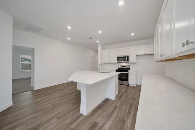 $304,990 | 4306 Multnomah Falls, Conroe, TX 77303