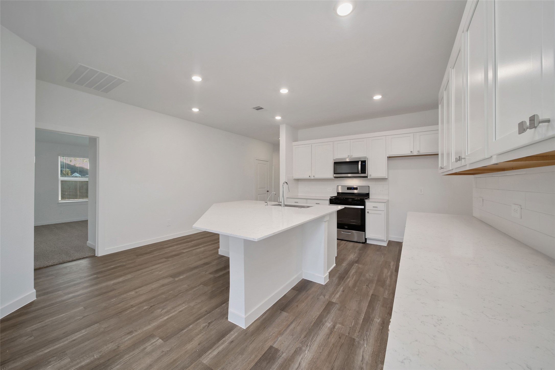 4306 Multnomah Falls Conroe, TX 77303 - Photo 14 of 46