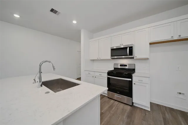 $304,990 | 4306 Multnomah Falls, Conroe, TX 77303