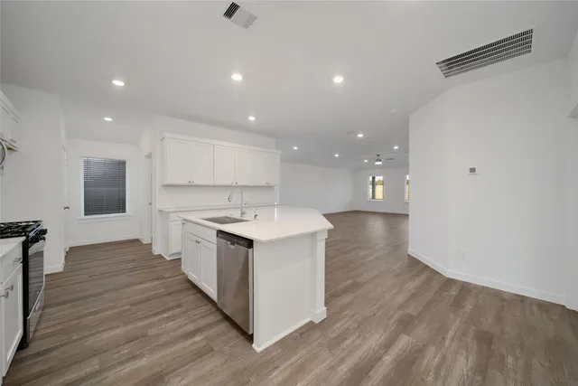 $304,990 | 4306 Multnomah Falls, Conroe, TX 77303