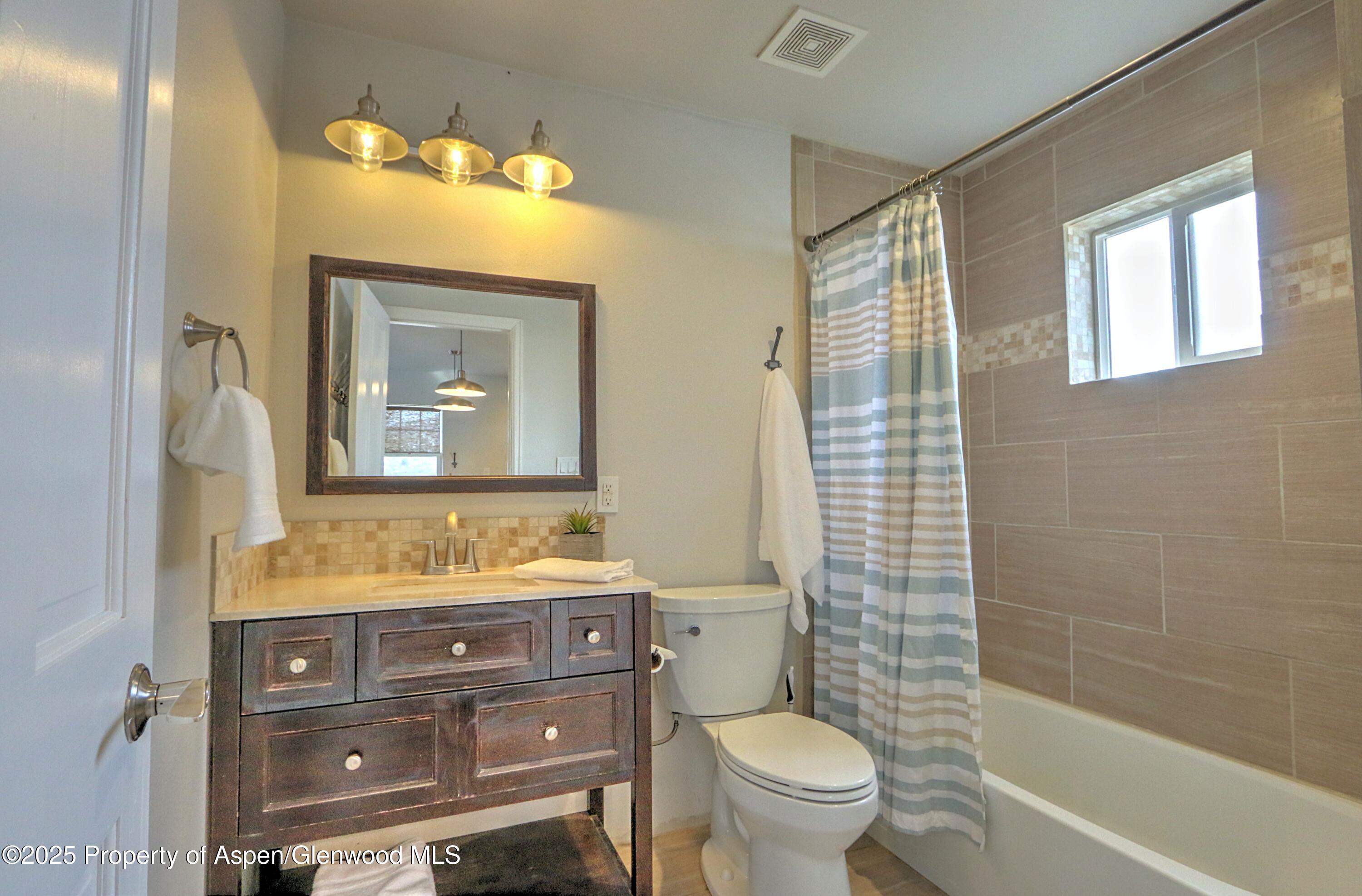 7315 County Road 312 New Castle, CO 81647 - Photo 53 of 75 Cabin - bathroom