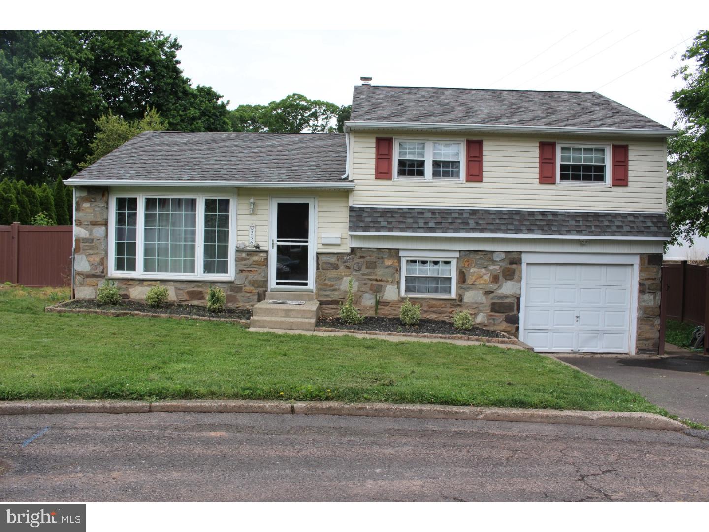 396 Parry Road Warminster, PA 18974 - Photo 1 of 24 Exterior