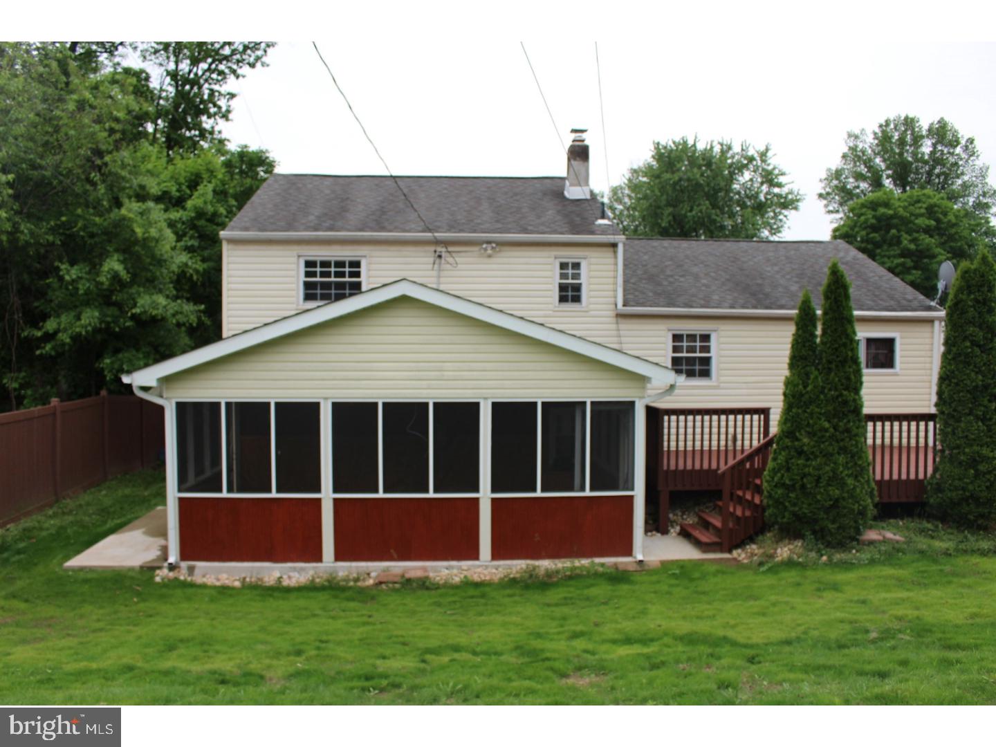 396 Parry Road Warminster, PA 18974 - Photo 3 of 24 Enclosed Porch
