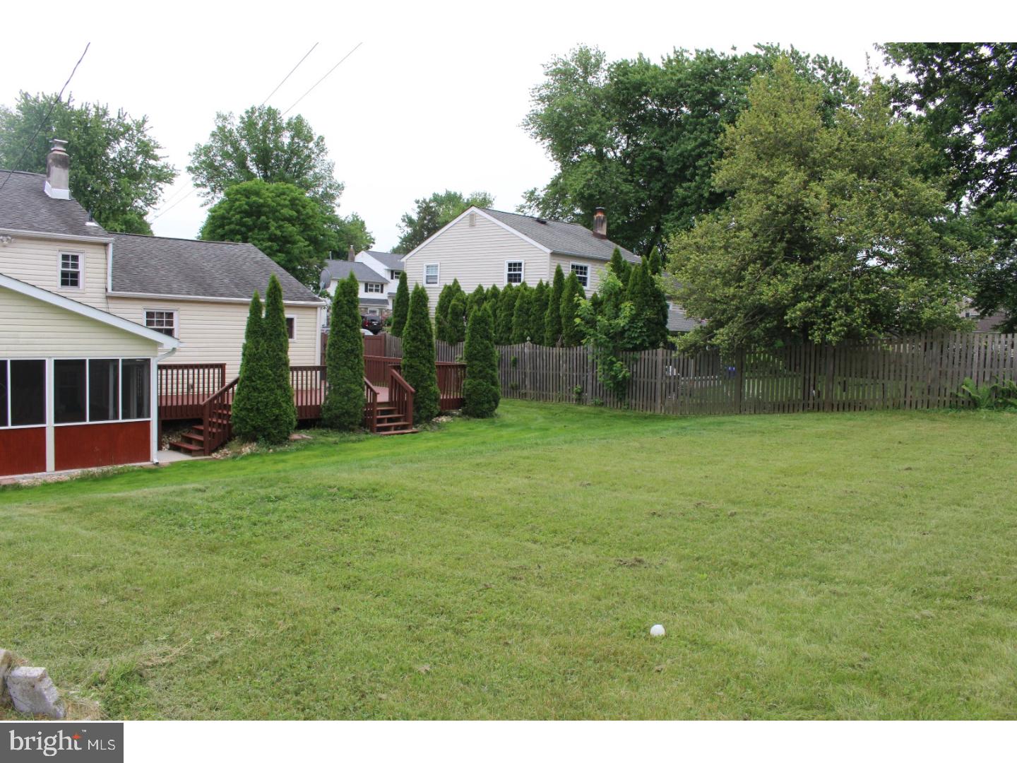 396 Parry Road Warminster, PA 18974 - Photo 5 of 24 Back Yard