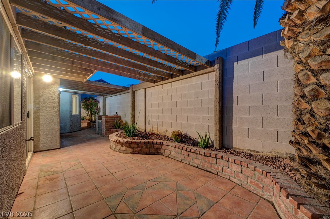 2283 Ramsgate Drive Henderson, NV 89074 - Photo 12 of 71