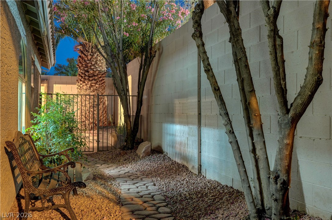 2283 Ramsgate Drive Henderson, NV 89074 - Photo 18 of 71