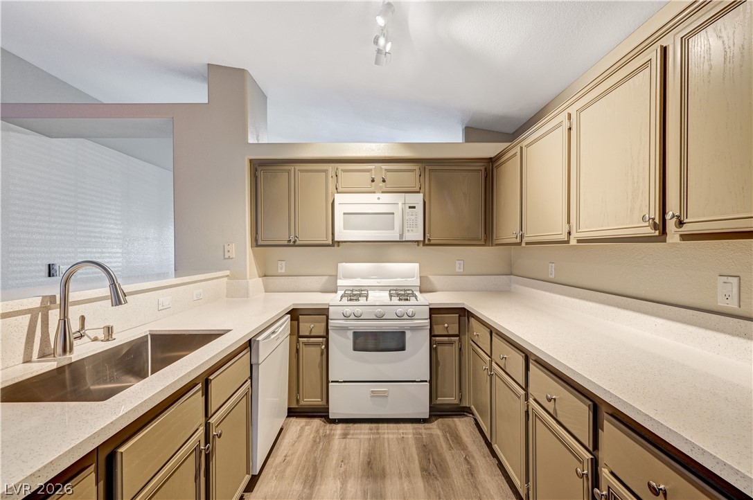 2283 Ramsgate Drive Henderson, NV 89074 - Photo 39 of 71