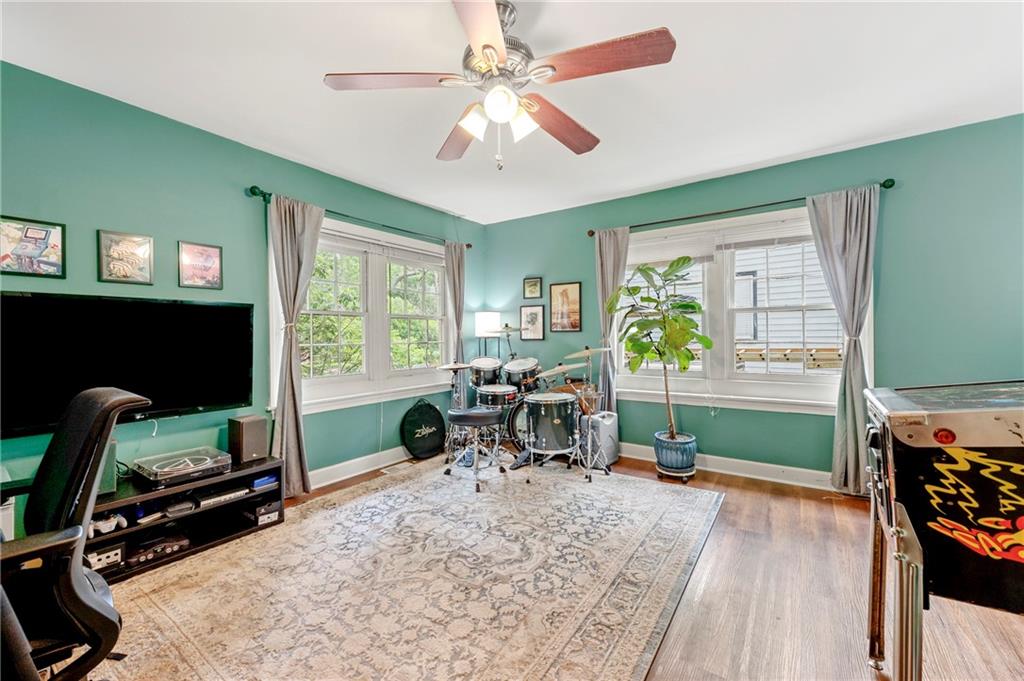 2364 Woodside Way Atlanta, GA 30341 - Photo 16 of 28