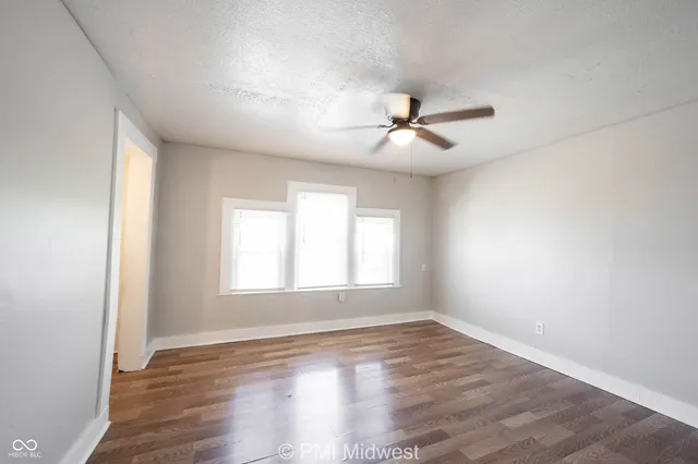 $1,399 | 445 West 29th Street, Indianapolis, IN 46208