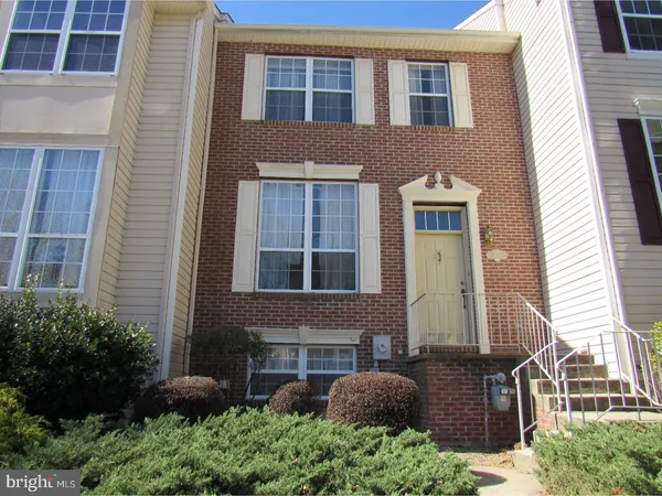 $2,250 | 421 Woodstock Lane, Wilmington, DE 19808