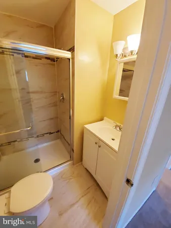 $1,950 | 10303 45th Place, Unit 202, Beltsville, MD 20705