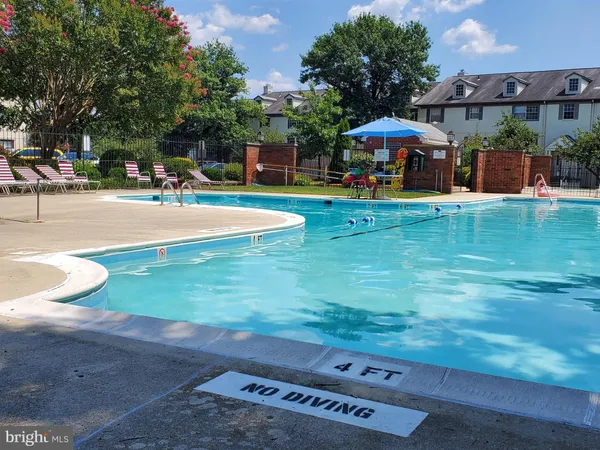 $1,950 | 10303 45th Place, Unit 202, Beltsville, MD 20705