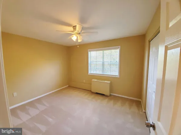 $1,950 | 10303 45th Place, Unit 202, Beltsville, MD 20705