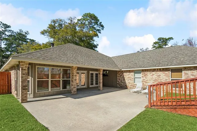 $420,000 | 228 Blue Crane 1 Drive, Slidell, LA 70461