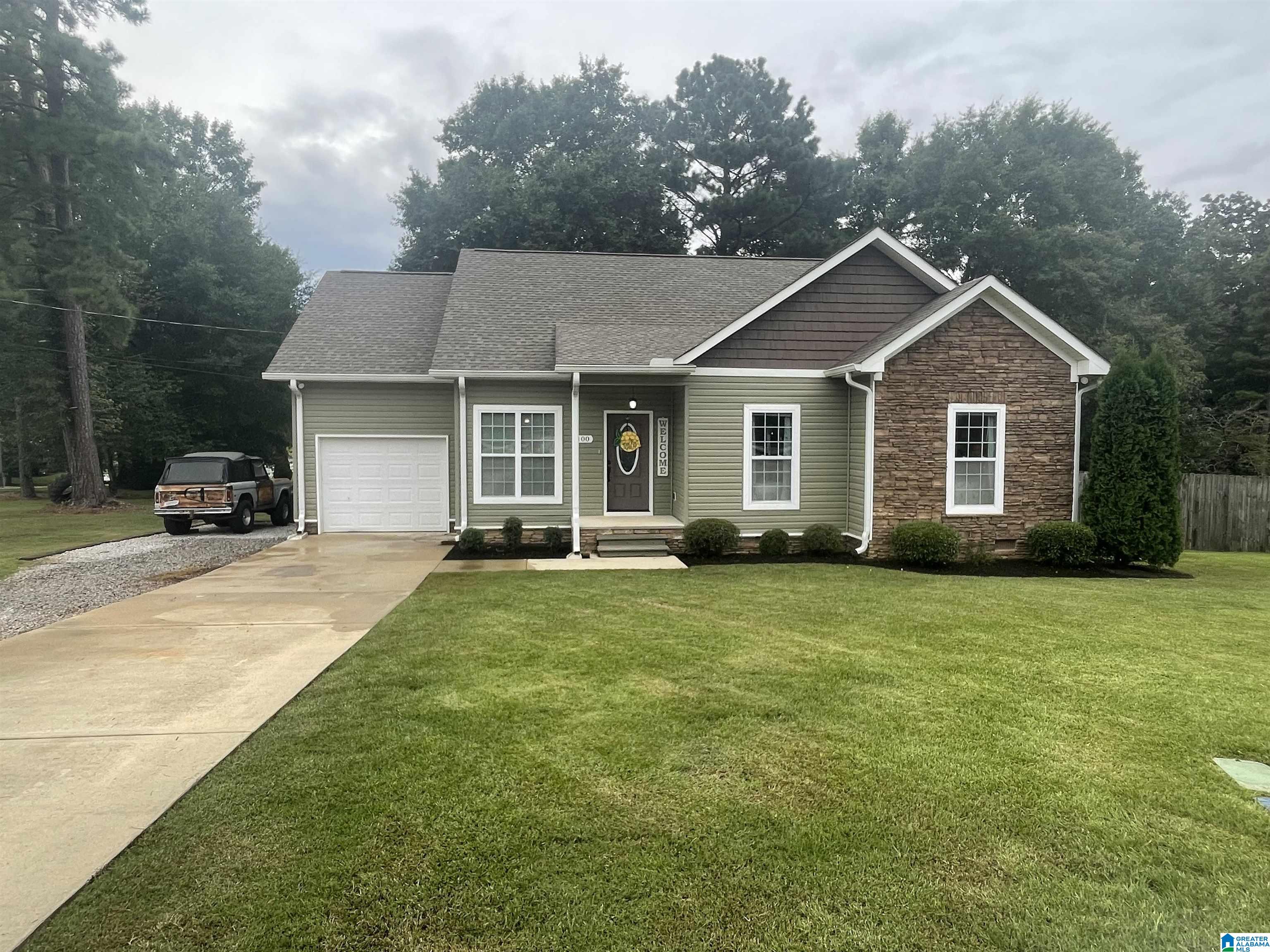 100 Lake View Circle Riverside, AL 35135 - Photo 1 of 24