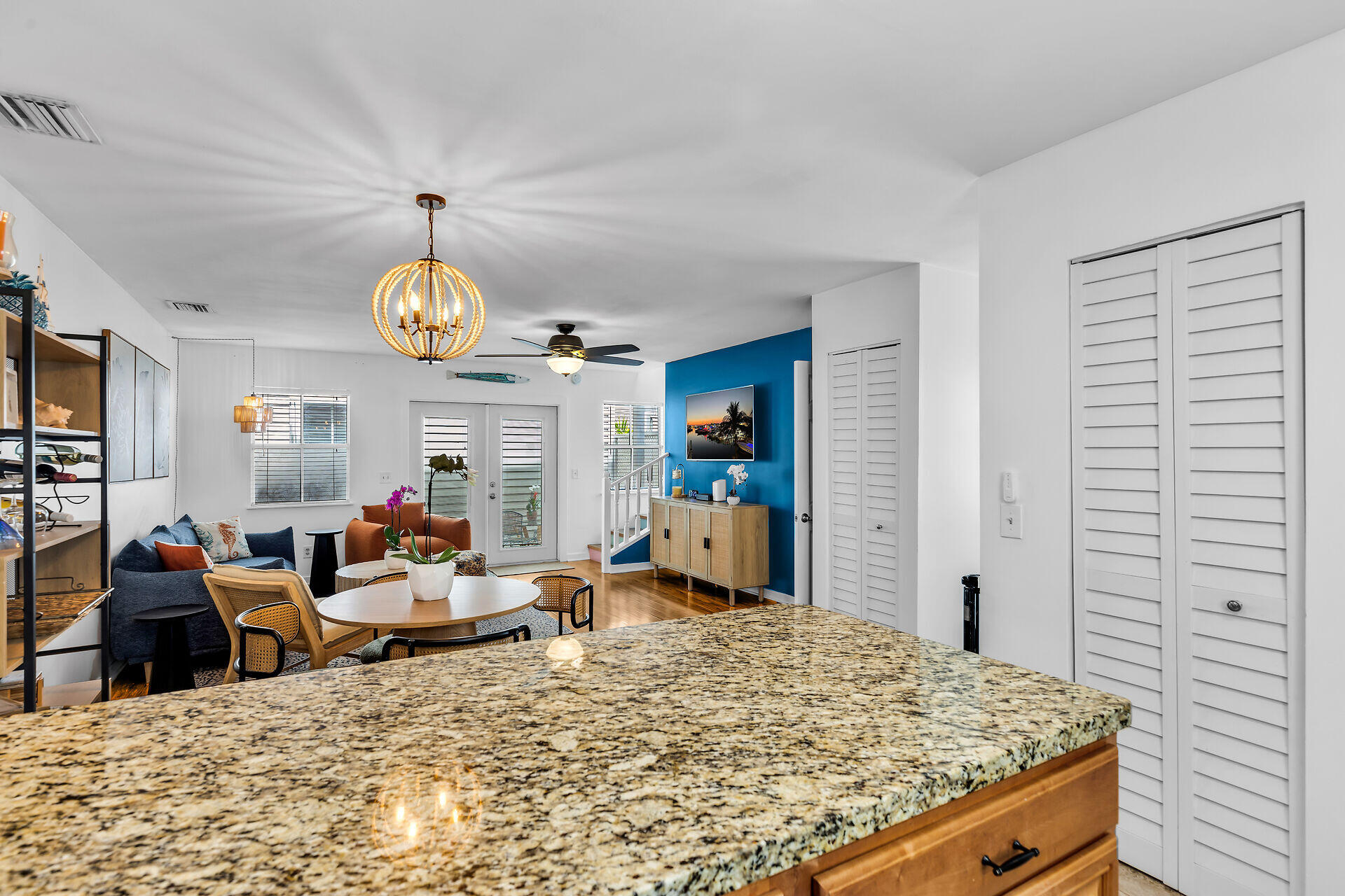 1075 Duval Street, Unit R10 Key West, FL 33040 - Photo 9 of 38 virtual-tour-358798-mls-high-res-image-1