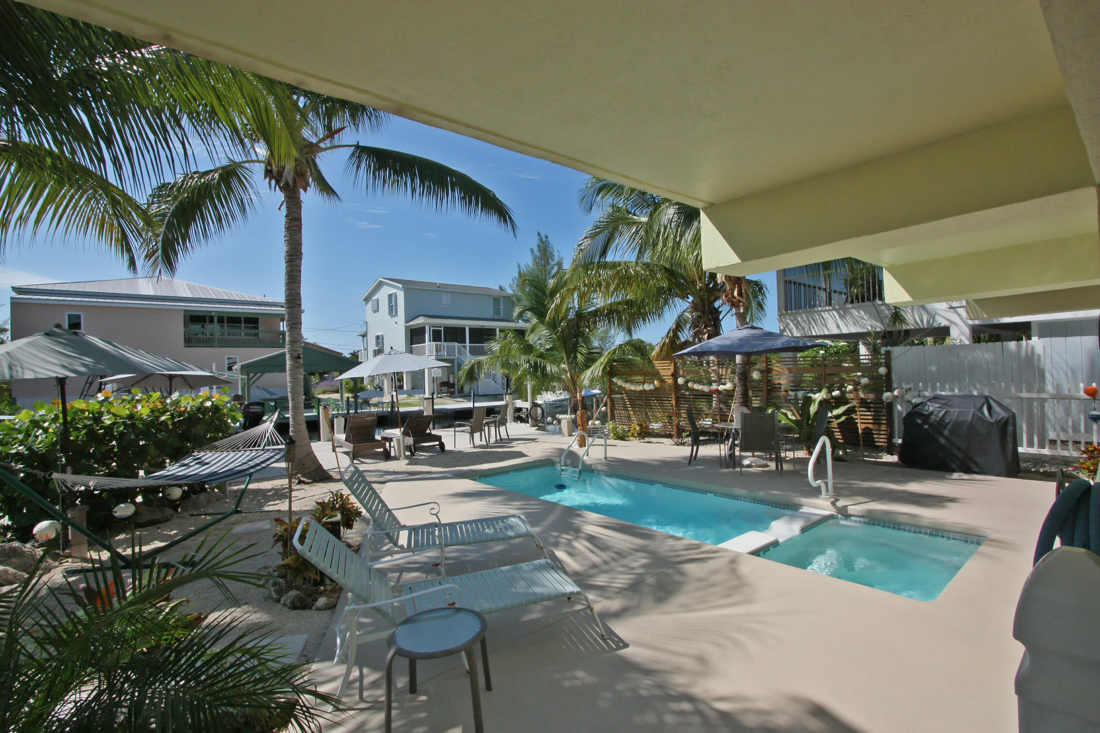 28574 Le Grand Road Summerland Key, FL 33042 - Photo 33 of 34 Pool, back 4