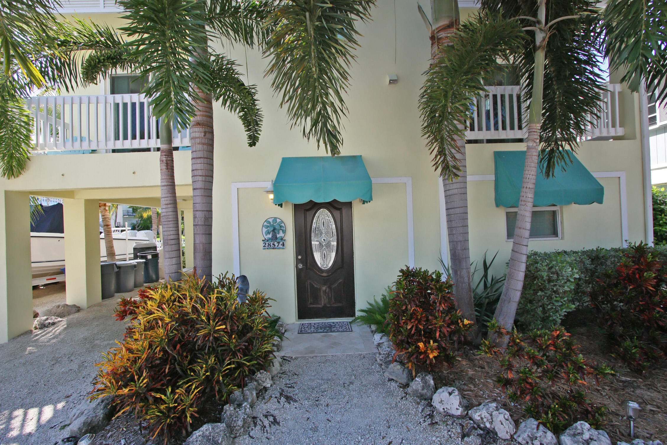 28574 Le Grand Road Summerland Key, FL 33042 - Photo 10 of 34 Front walk