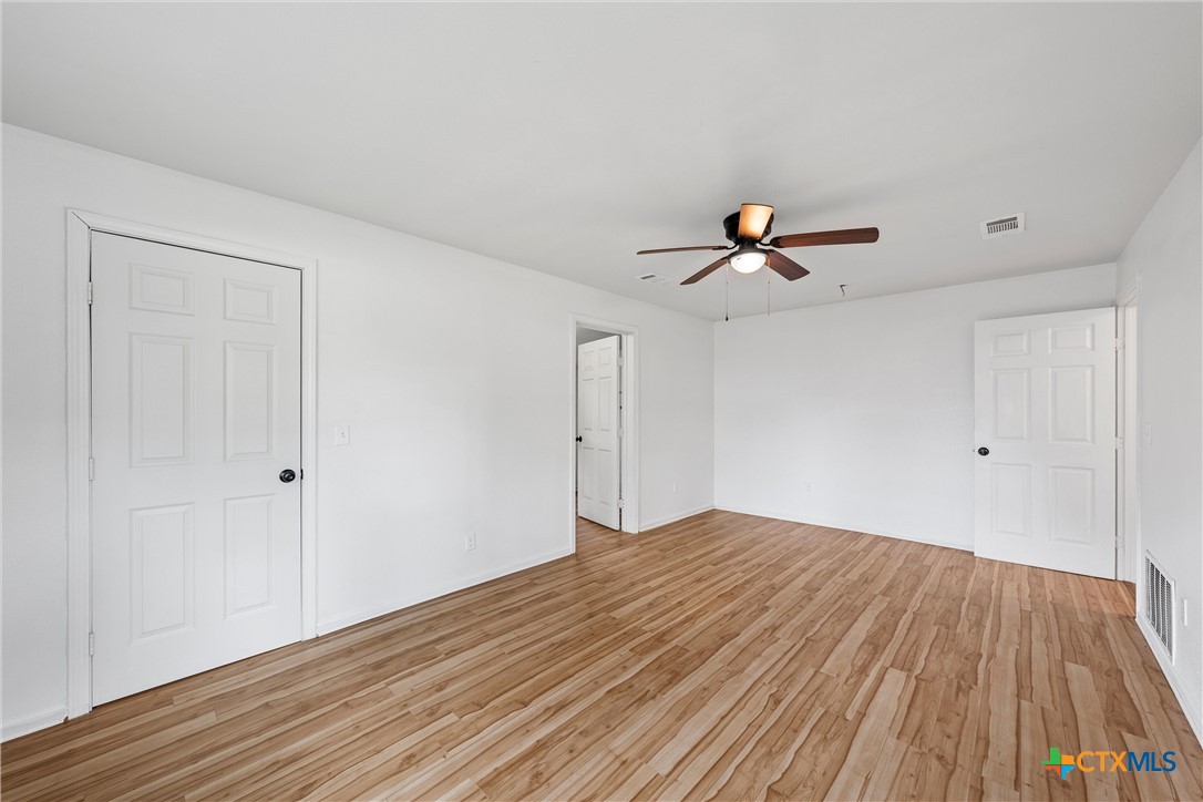 407 East 7th Street Cameron, TX 76520 - Photo 28 of 42
