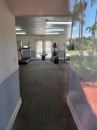 $1,900 | 5221 Geneva Court, Unit 208, Doral, FL 33166