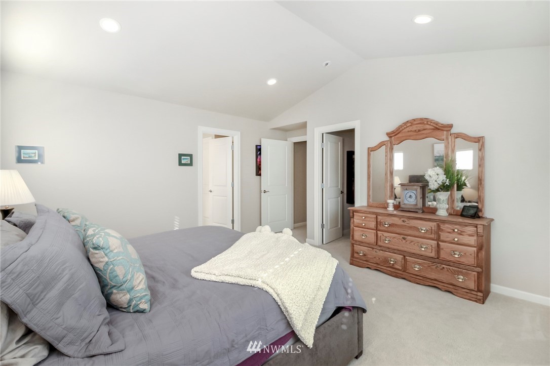 130 Hoquiam Place Southeast Renton, WA 98059 - Photo 18 of 23