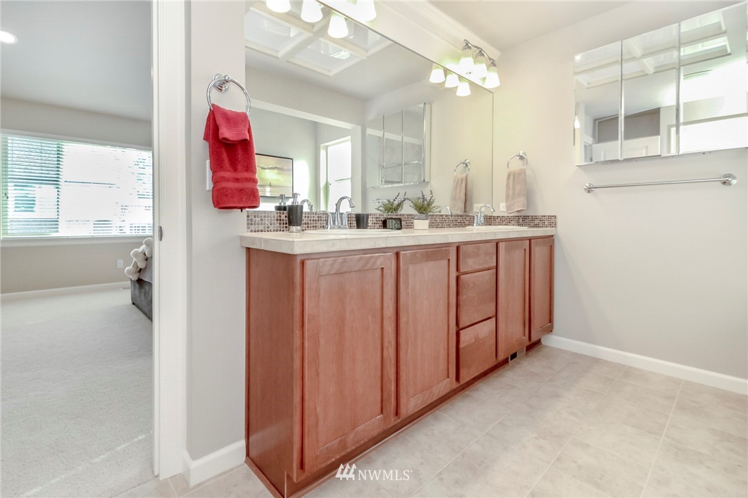 130 Hoquiam Place Southeast Renton, WA 98059 - Photo 20 of 23
