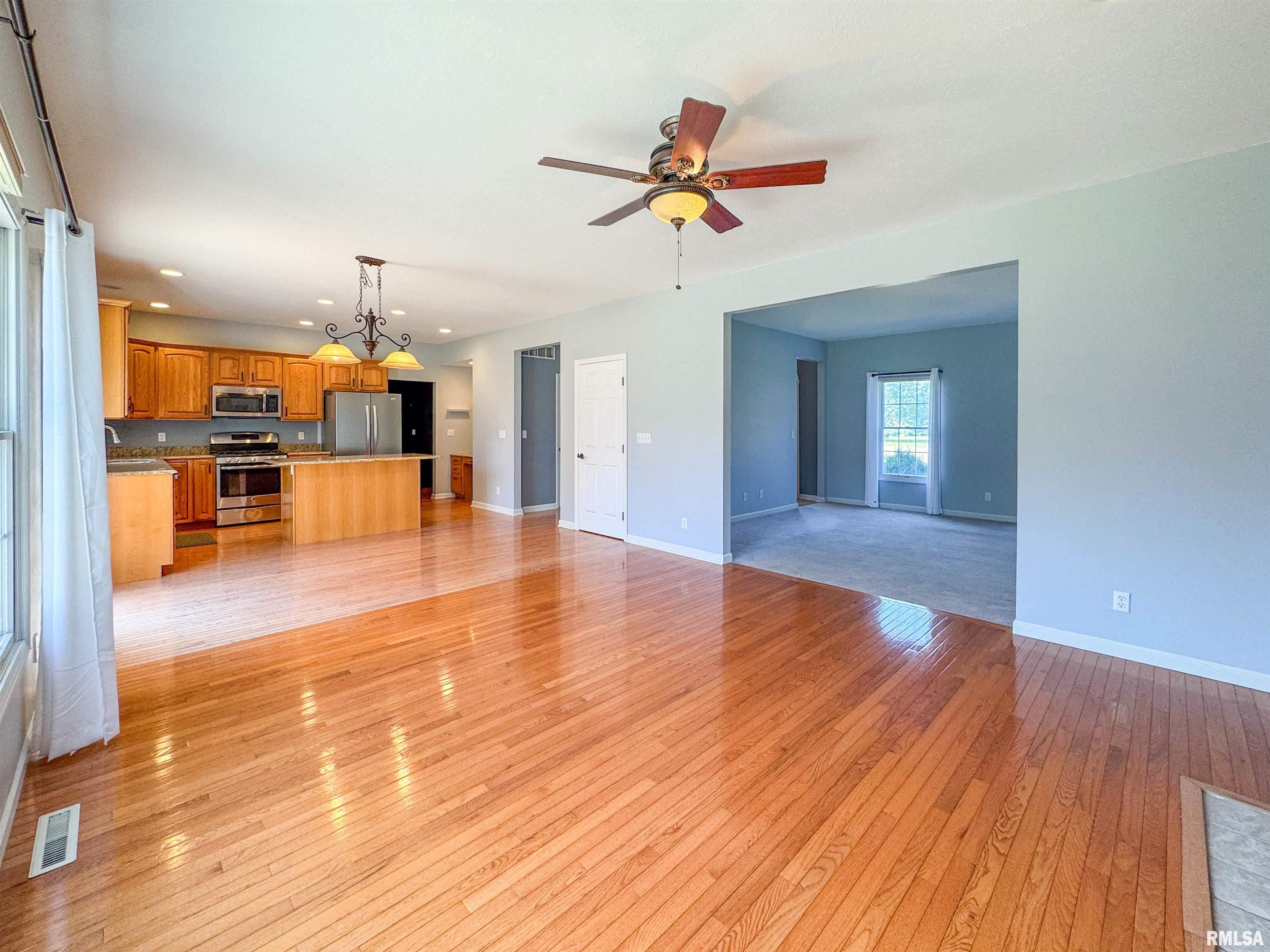 7712 West Bryce Court Mapleton, IL 61547 - Photo 14 of 52