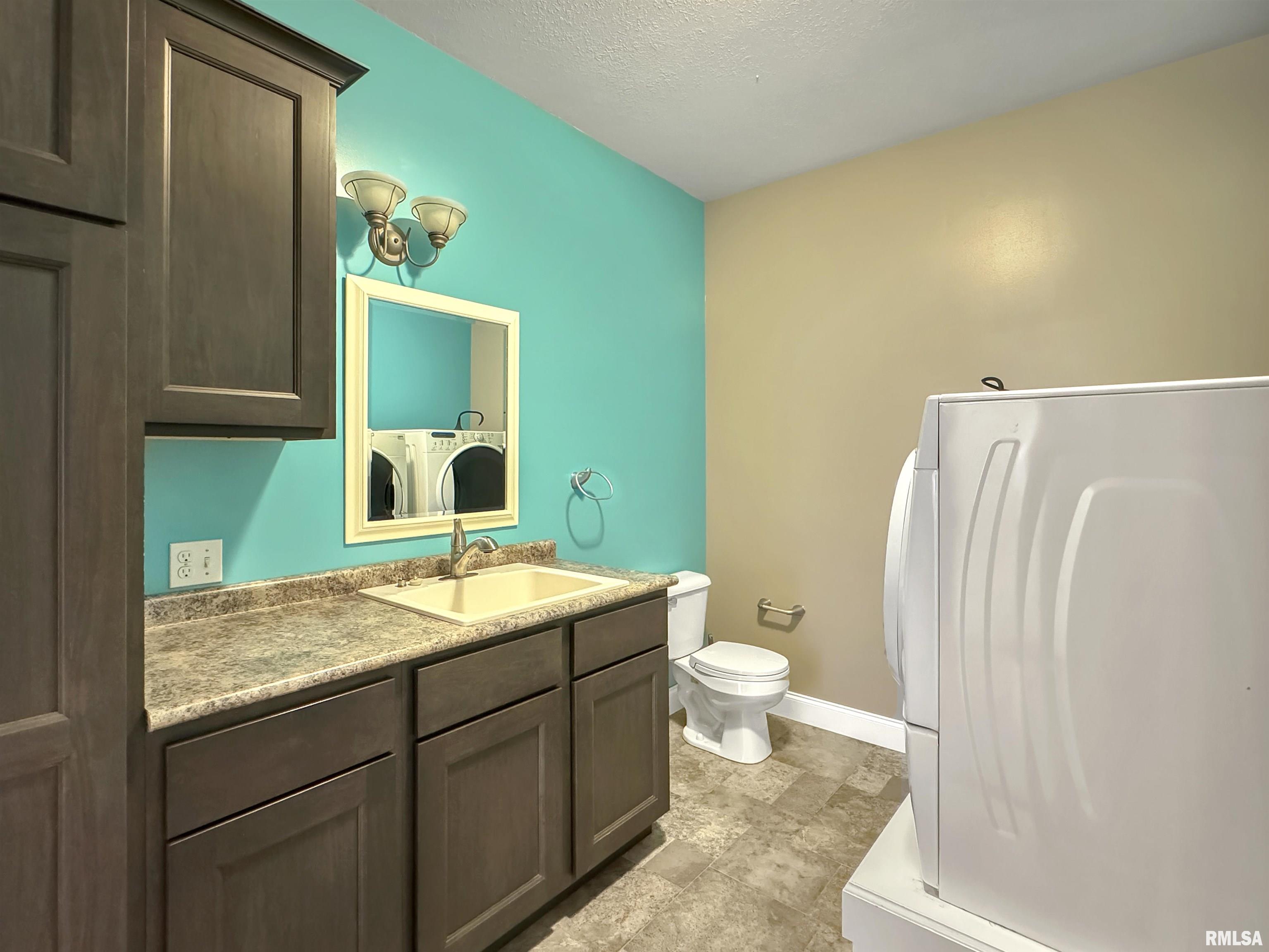 7712 West Bryce Court Mapleton, IL 61547 - Photo 21 of 52