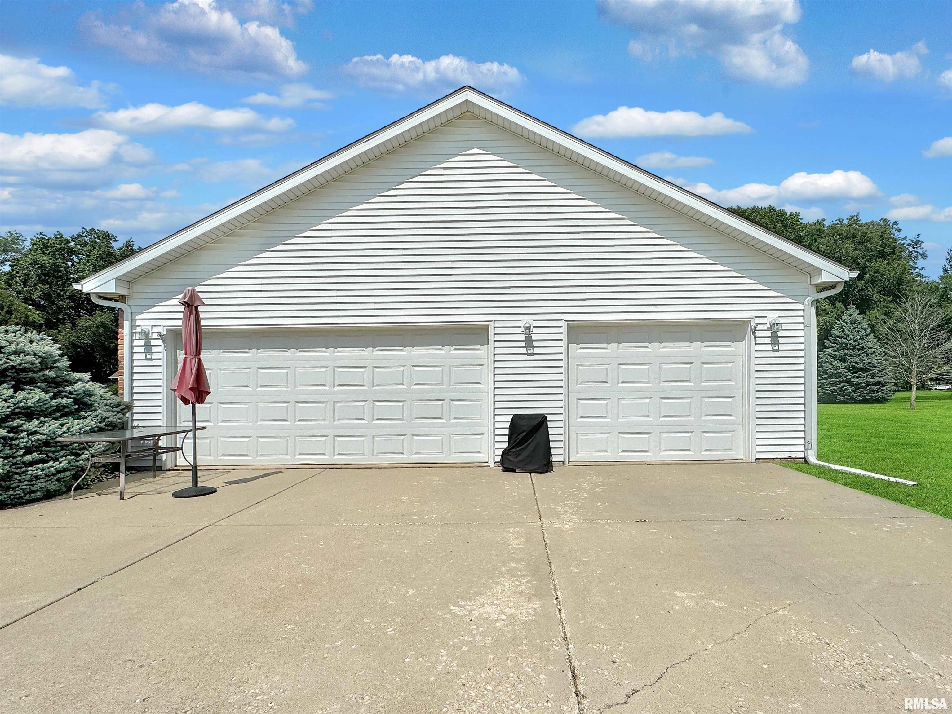 7712 West Bryce Court Mapleton, IL 61547 - Photo 3 of 52