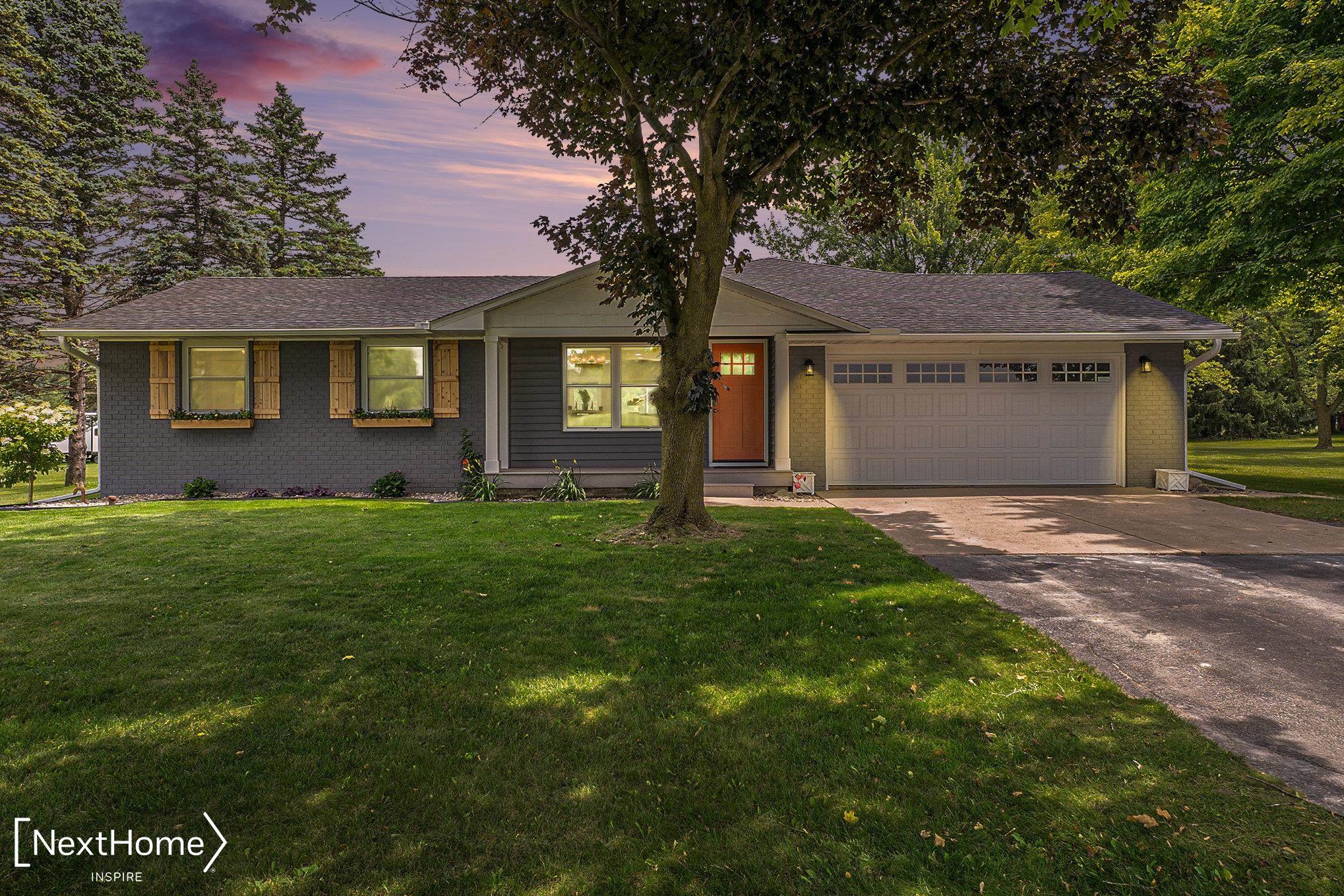 5130 North Gale Road Davison, MI 48423 - Photo 2 of 42 50117334-1.JPG