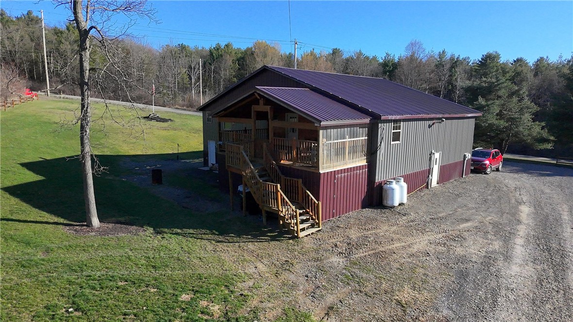 475 Kelly Hill Road Orange, NY 14815 - Photo 28 of 50 Garage with Accesory apartment
