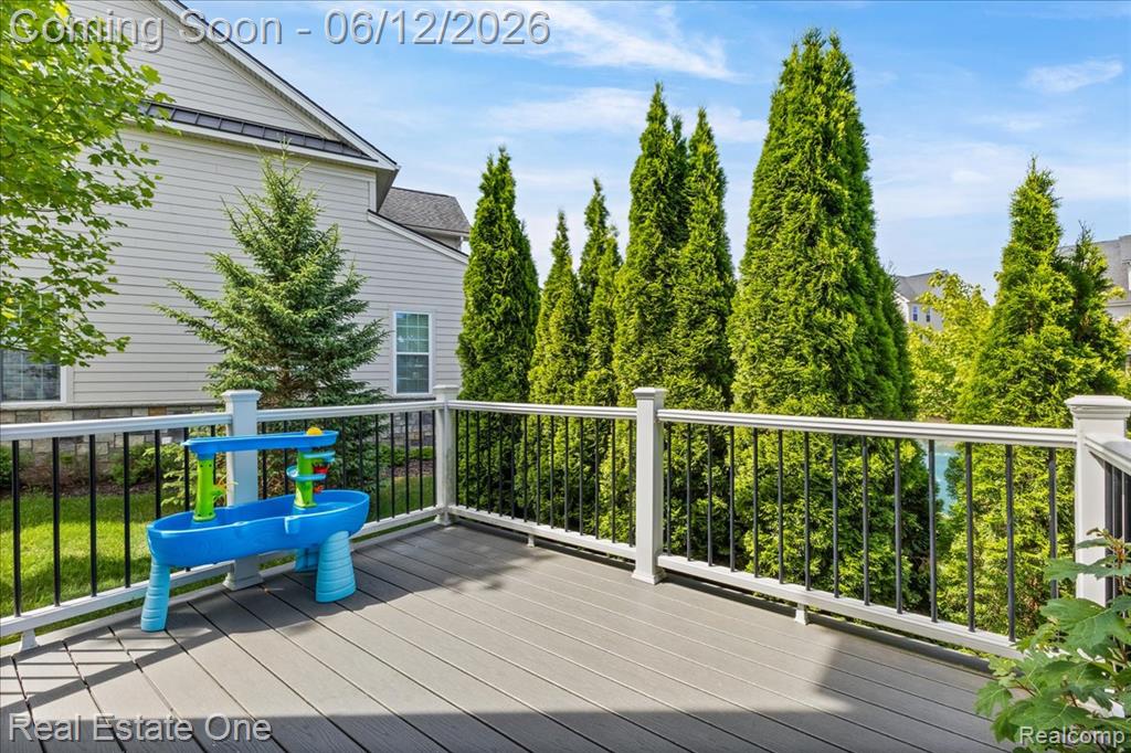 42829 Cardinal Way Novi, MI 48375 - Photo 38 of 50