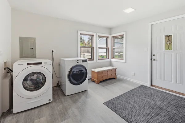 $275,000 | 1426 North Harrison Street, Algonquin, IL 60102