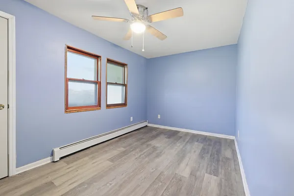 $275,000 | 1426 North Harrison Street, Algonquin, IL 60102