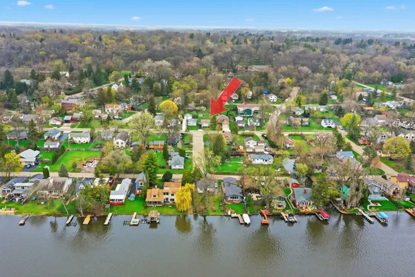 $275,000 | 1426 North Harrison Street, Algonquin, IL 60102