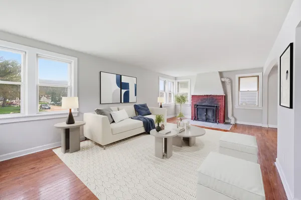 $275,000 | 1426 North Harrison Street, Algonquin, IL 60102